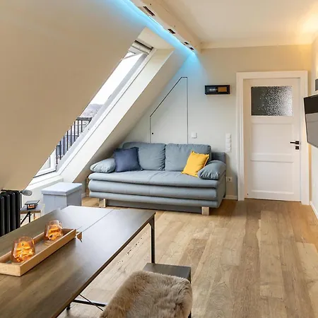 Löwenherz Apartment *
