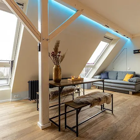 Löwenherz Apartment *